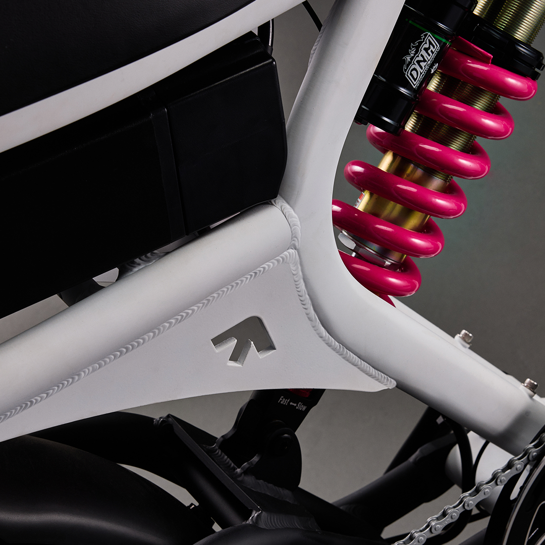 E-bike from Flight Risk Australia - FR555 in white