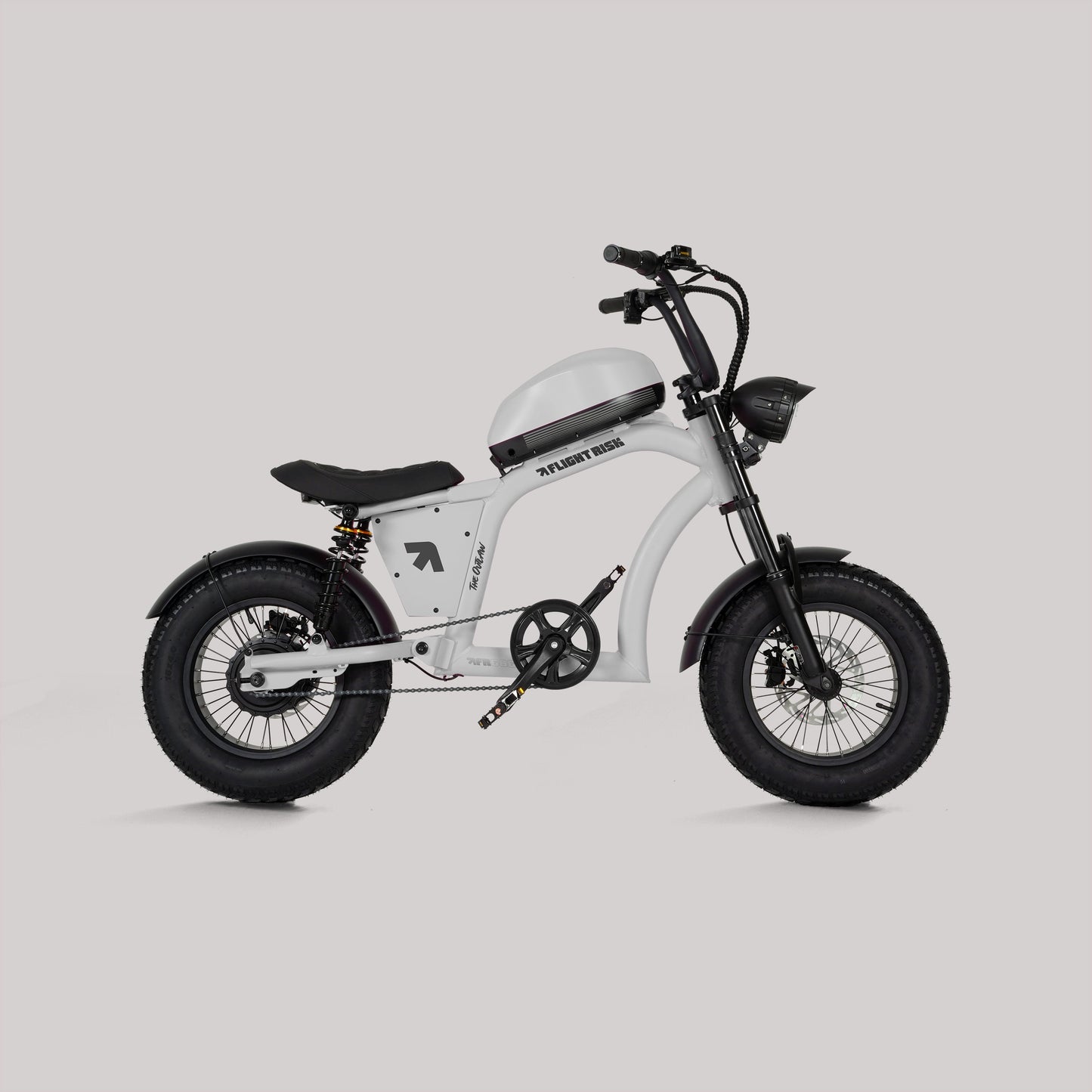 FR606 - WHITE