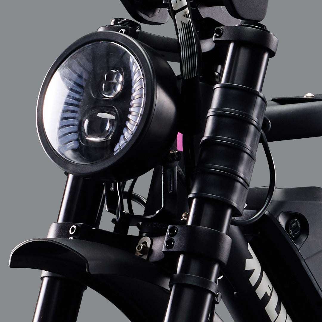 Flight Risk FR777 e-bike in black with headlight 